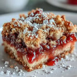 Strawberry Rhubarb Crumble Bars