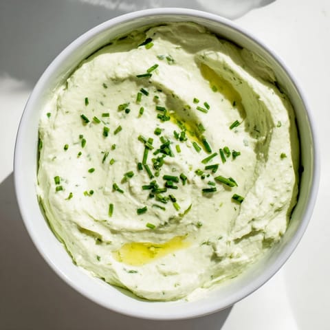 This easy Avocado Cottage Cheese Dip features a smooth texture and a zesty, fresh flavor profile.